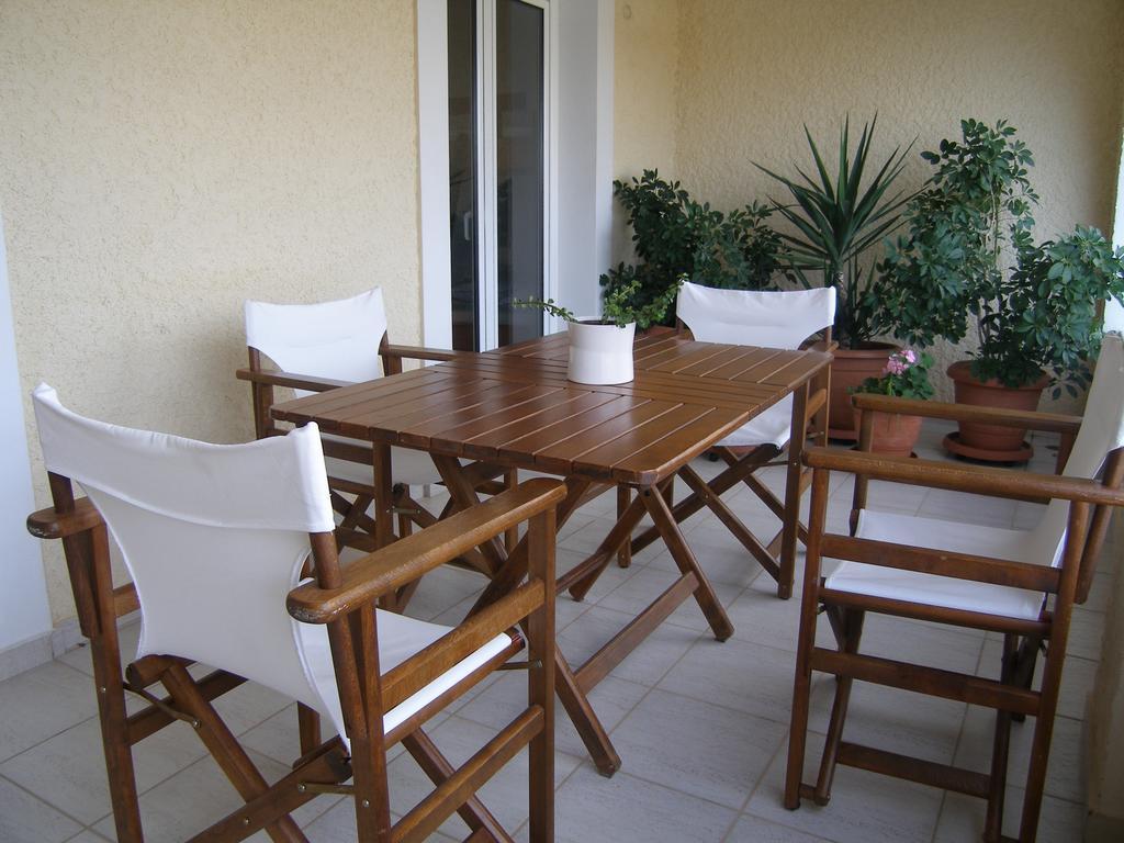 Treehouse Holiday Homes Ερμιόνη Δωμάτιο φωτογραφία