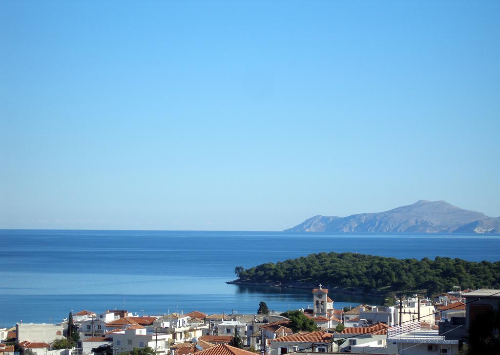 Treehouse Holiday Homes Ερμιόνη Εξωτερικό φωτογραφία